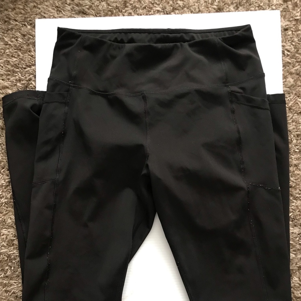 Black leggings